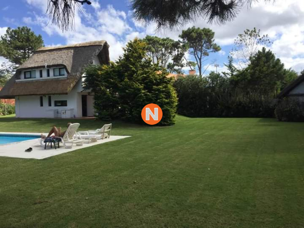 Casa Ref.217229 - Casa en Venta en Rincón del Indio