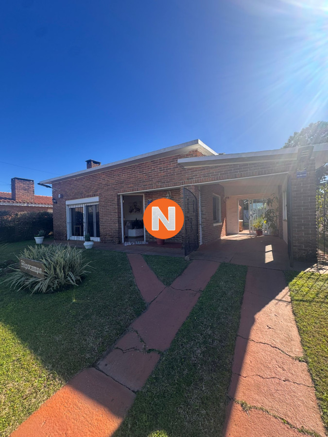 Casa Ref.223817 - Venta de casa de 3 dormitorios