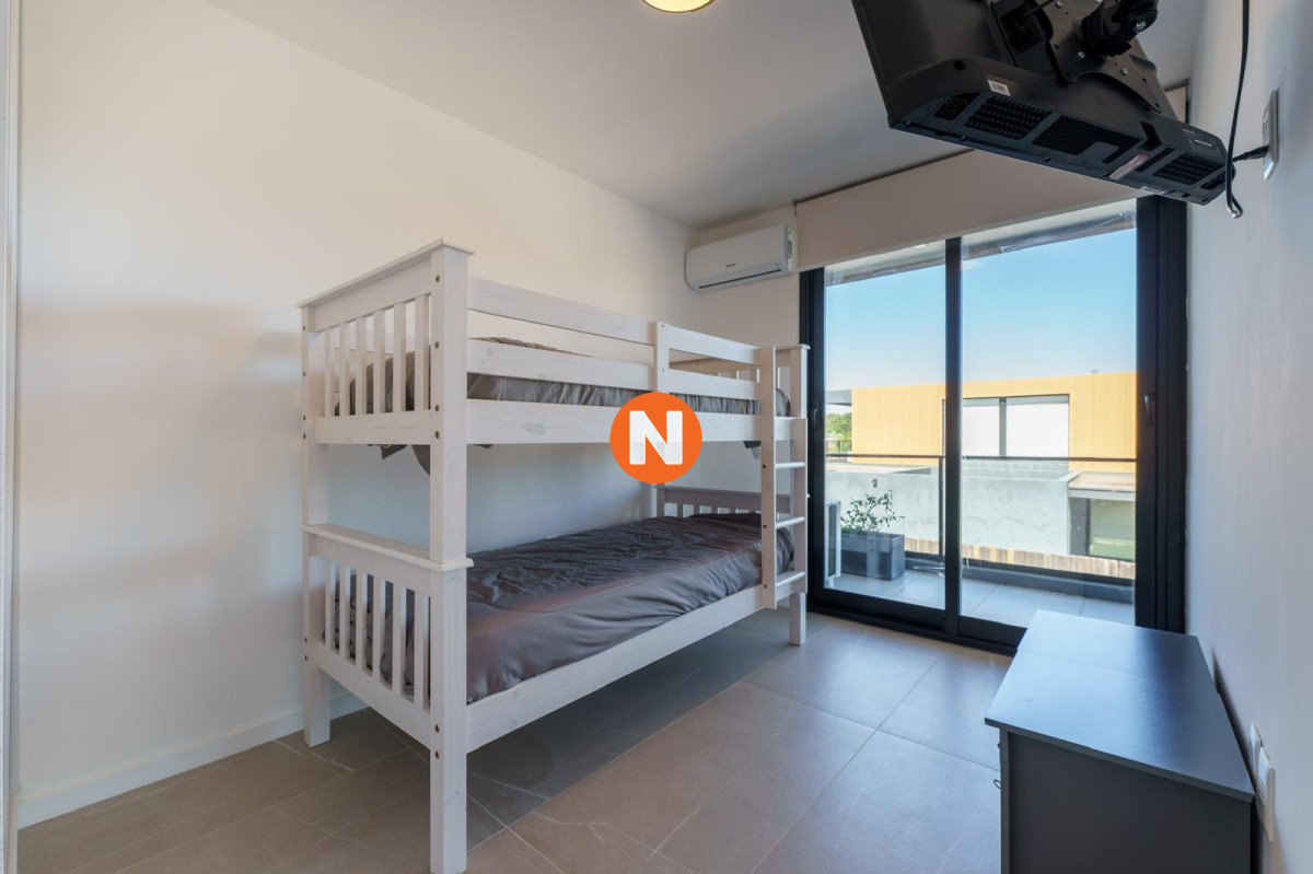 Casa Ref.225537 - Venta de Casa 3 Dorm. 3 Baños en Punta Ballena, Maldonado