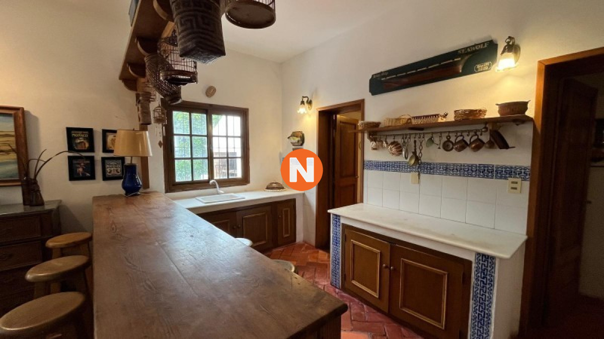 Casa Ref.223502 - Casa en Venta, 6 dormitorios, La Barra