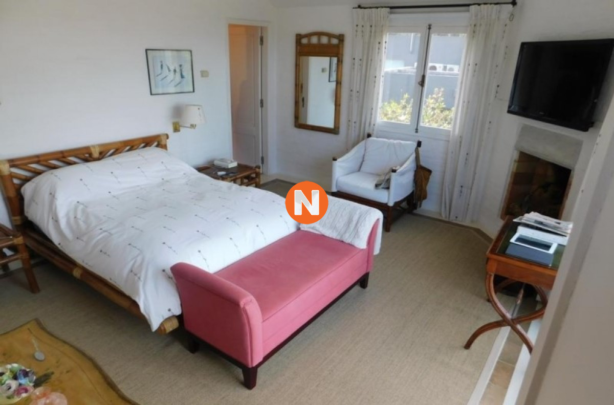 Casa Ref.218030 - Casa a la Venta, 4 dormitorios, La Barra