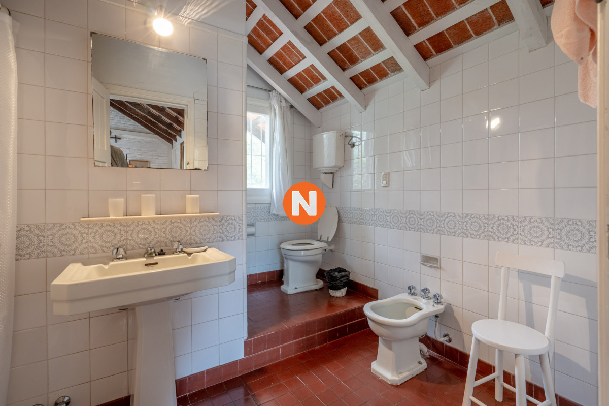 Casa Ref.223322 - Casa en Venta, 3 dormitorios