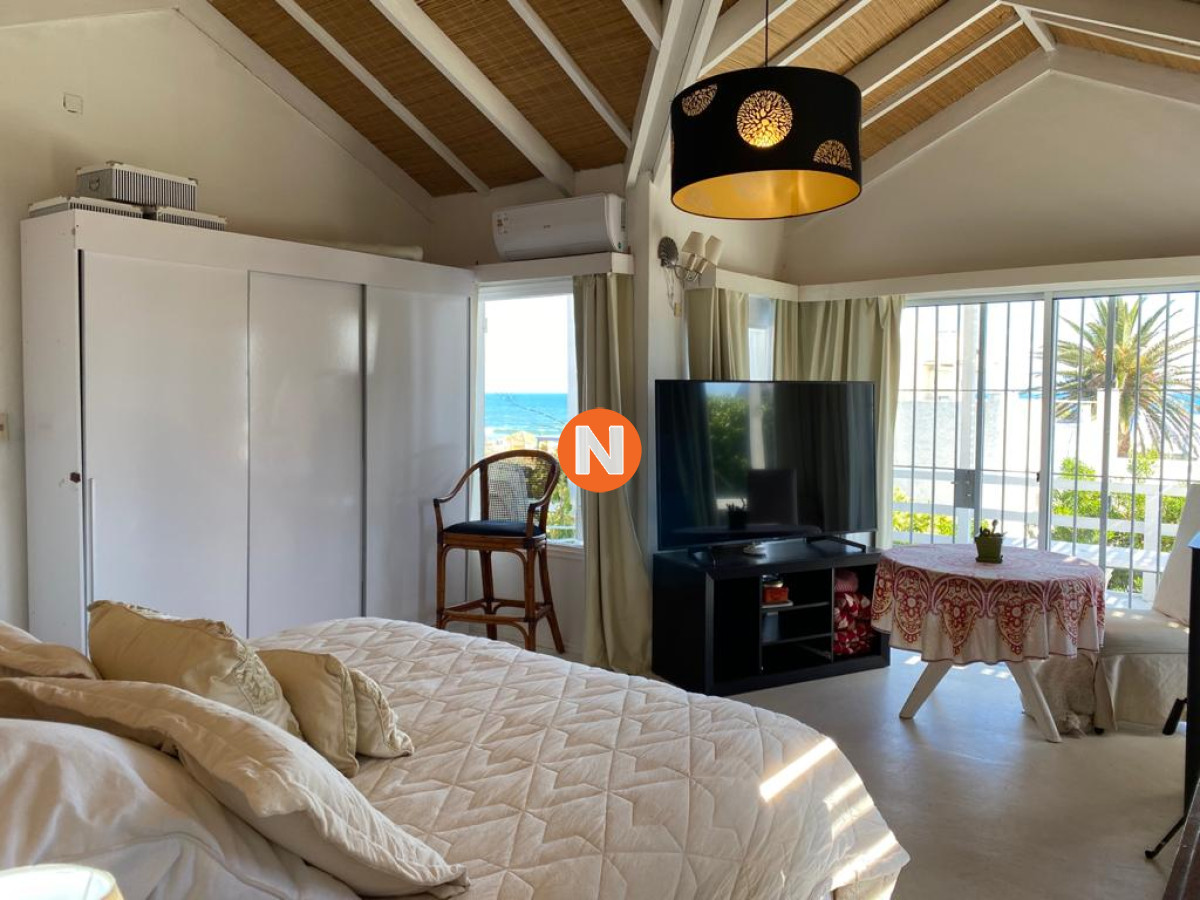 Casa Ref.206403 - Casa en Venta y Alquiler, La Barra, La Barra, 4 Dormitorios.