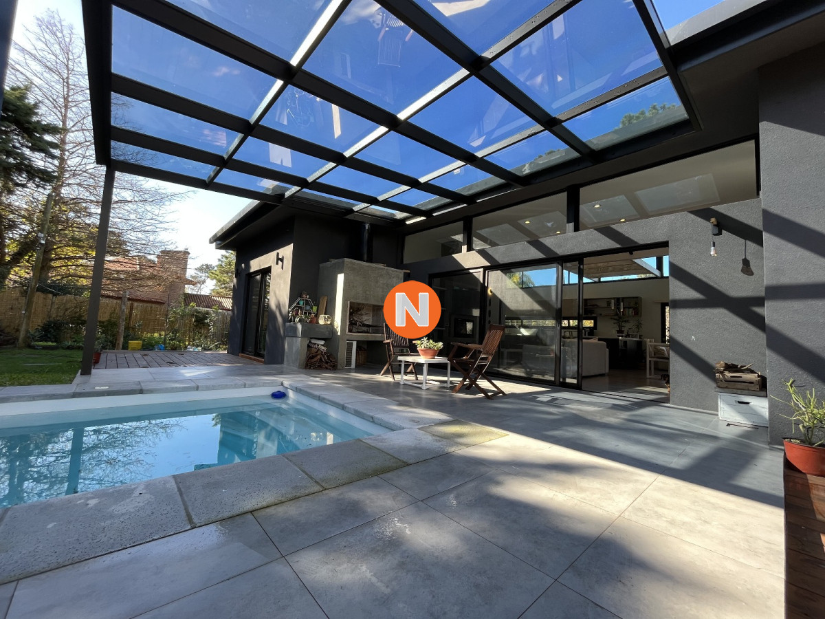 Casa Ref.223722 - Casa en Venta, 3 dormitorios