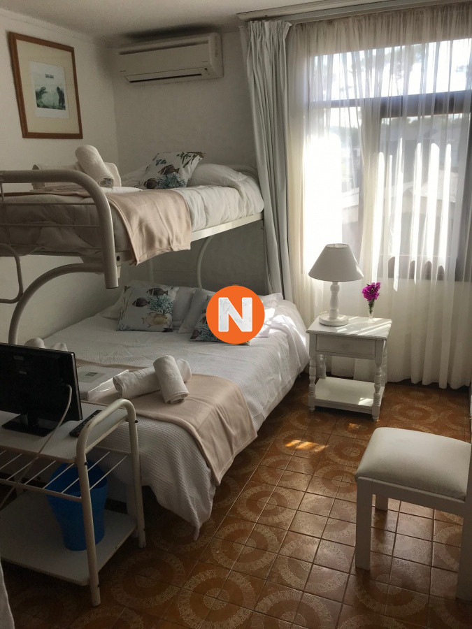 Casa Ref.205486 - Casa en Venta  5 dorm en Playa Mansa