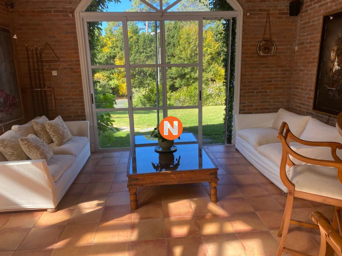 Casa Ref.219376 - Casa para alquilar de 5 dormitorios en Punta del Este 