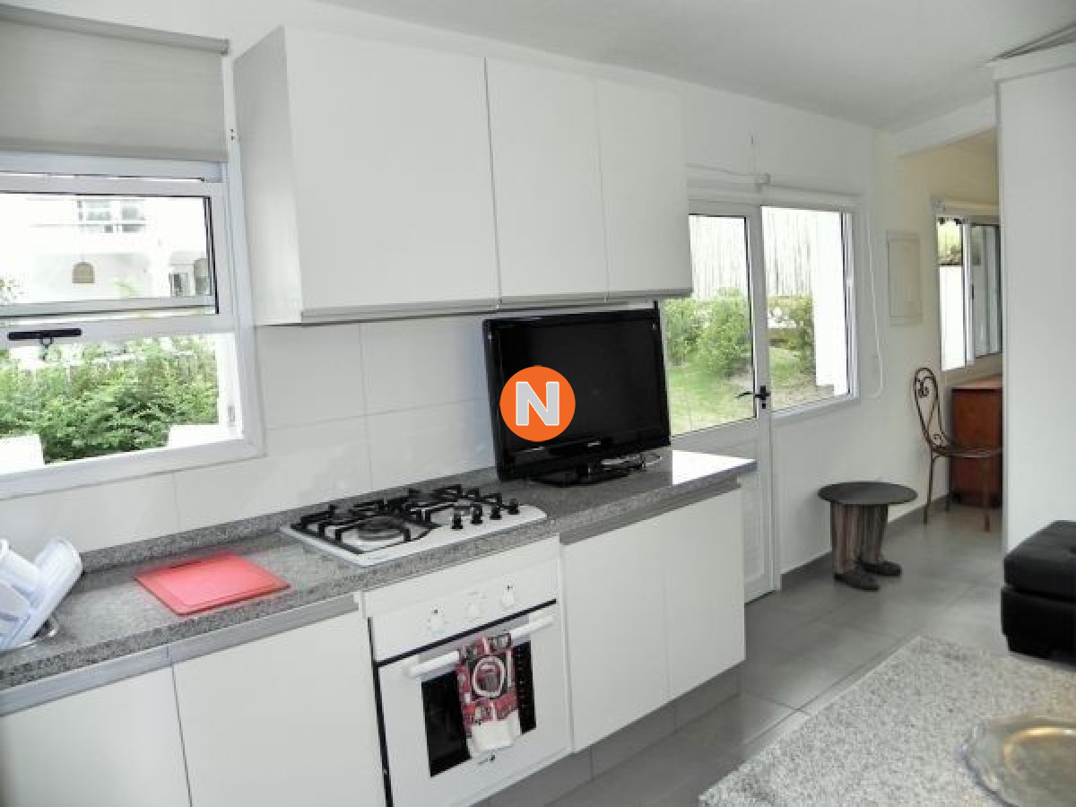 Casa Ref.223509 - Casa en Venta, 6 dormitorios, La Barra