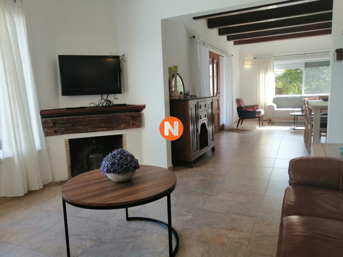 Casa Ref.206733 - Casa en Peninsula, Punta del Este, 6 Dormitorios.