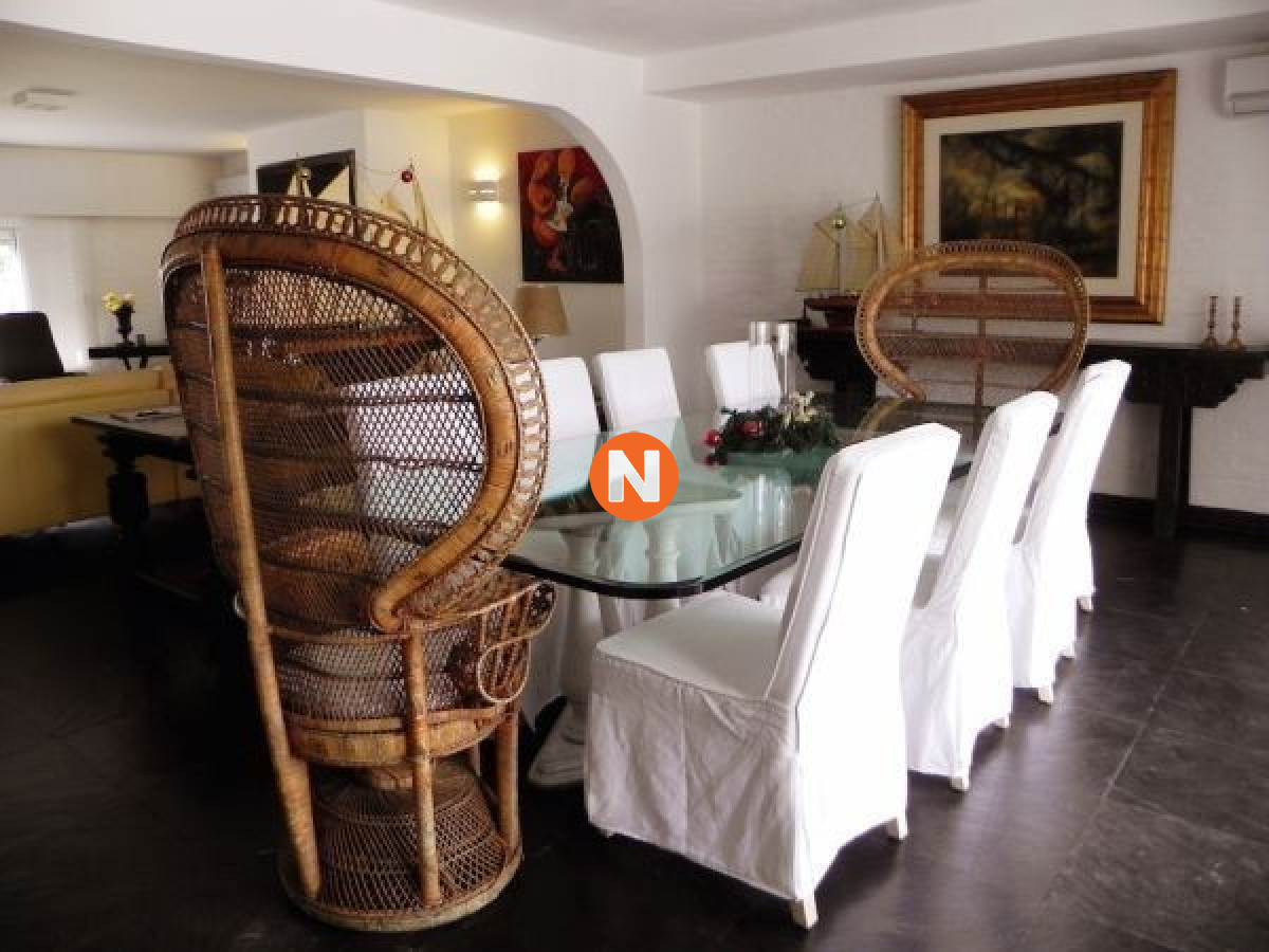 Casa Ref.223509 - Casa en Venta, 6 dormitorios, La Barra