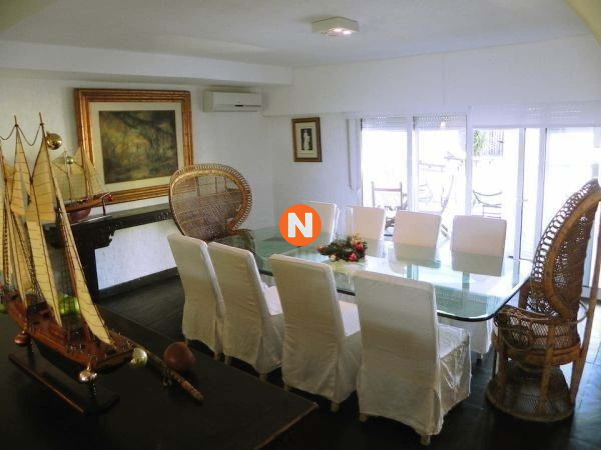 Casa Ref.223509 - Casa en Venta, 6 dormitorios, La Barra