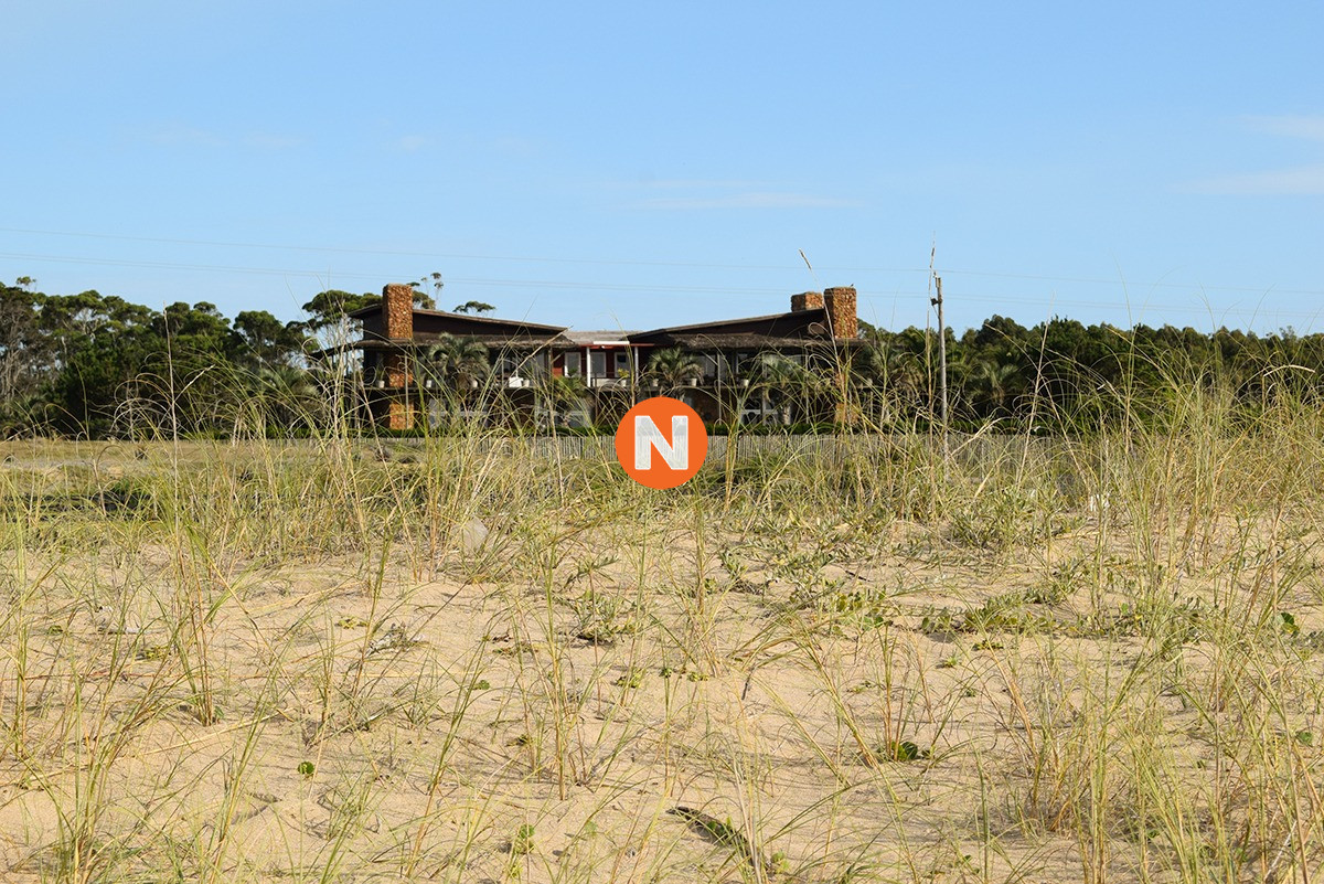 Casa Ref.207141 - EXCLUSIVA casa en José Ignacio,  mansion  frente al mar en venta , 6 Dormitorios.