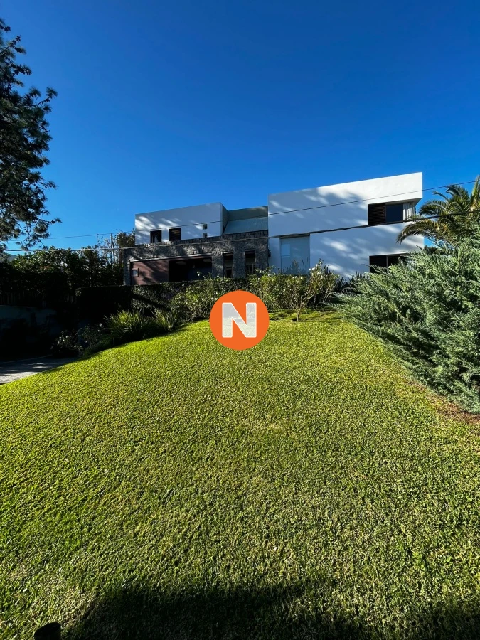 Casa Ref.207874 - Casa en Venta y Alquiler, Rincón del Indio, Punta del Este, 3 Dormitorios.