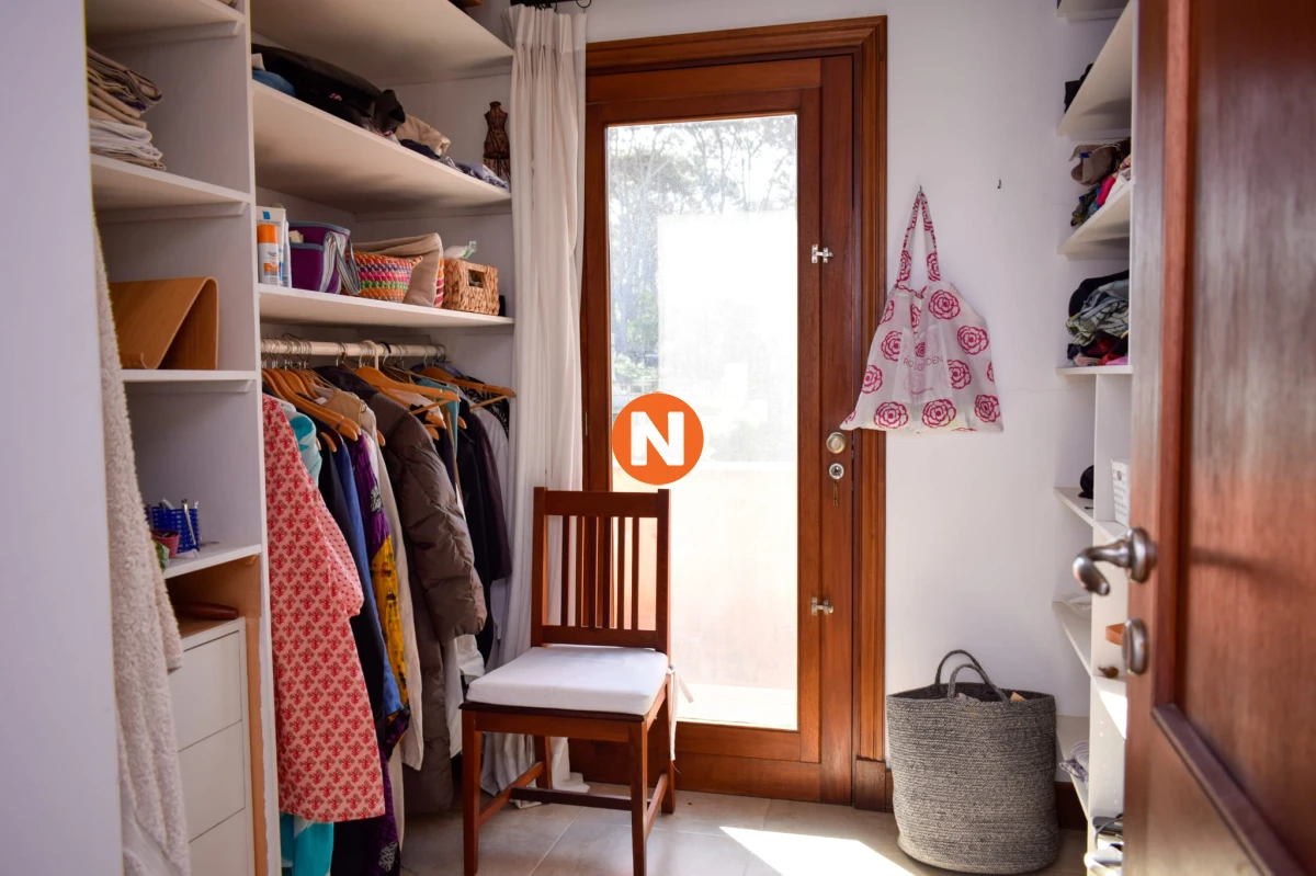 Casa Ref.219433 - Casa en Montoya de 5 dormitorios