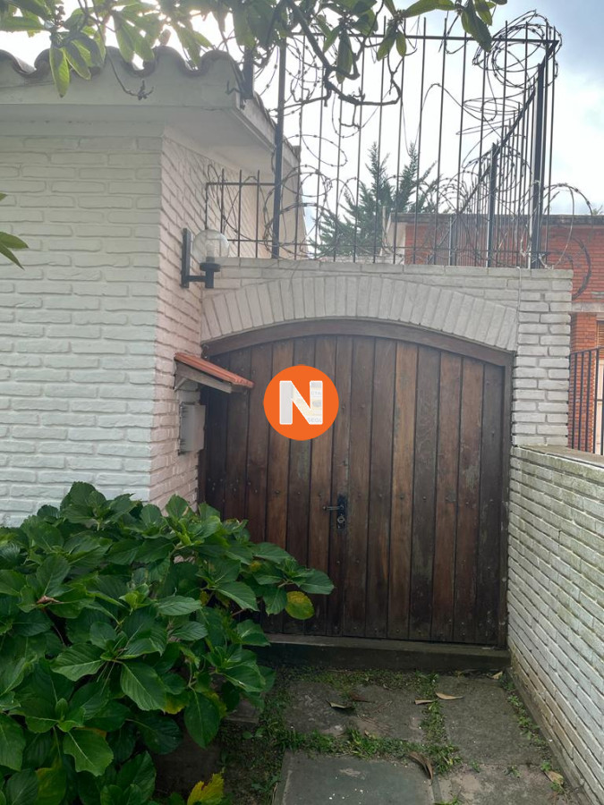 Casa Ref.205350 - Casa en venta Mansa, Punta del Este, 5 Dormitorios.