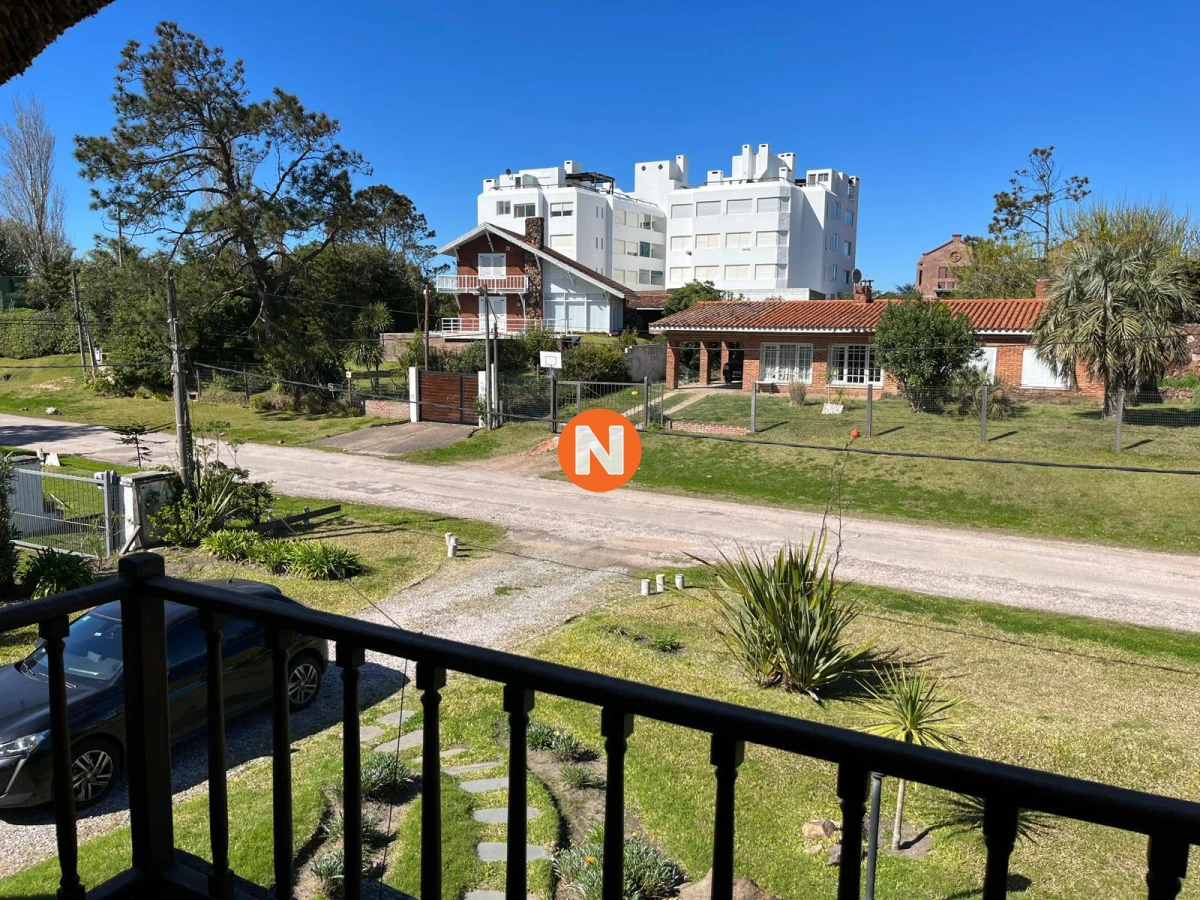 Casa Ref.223811 - Venta de casa de 4 dormitorios en Pinares
