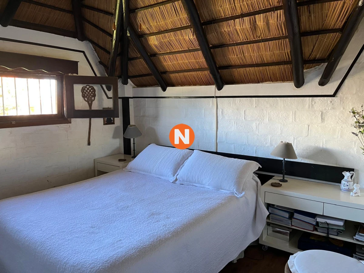 Casa Ref.223811 - Venta de casa de 4 dormitorios en Pinares