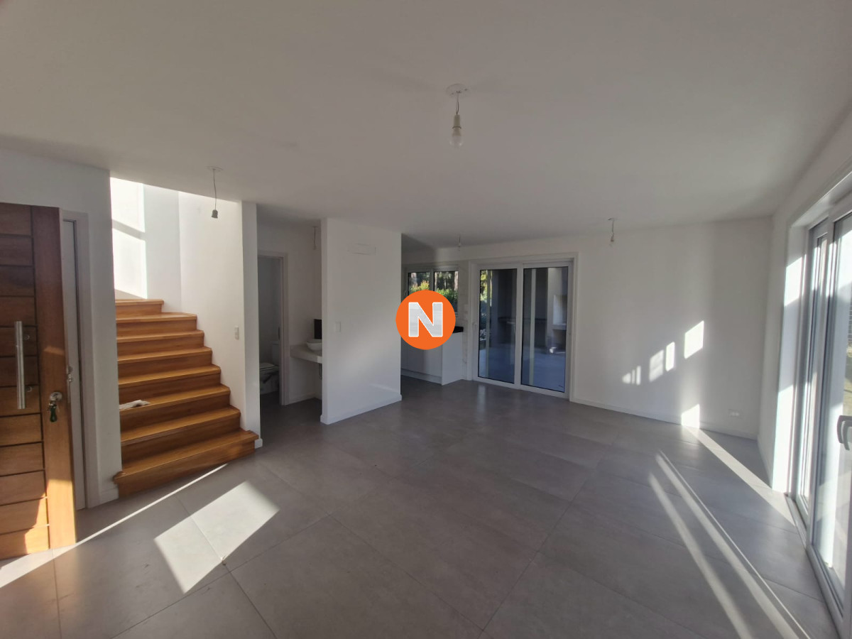 Casa Ref.223864 - Casa en Venta, 2 dormitorios