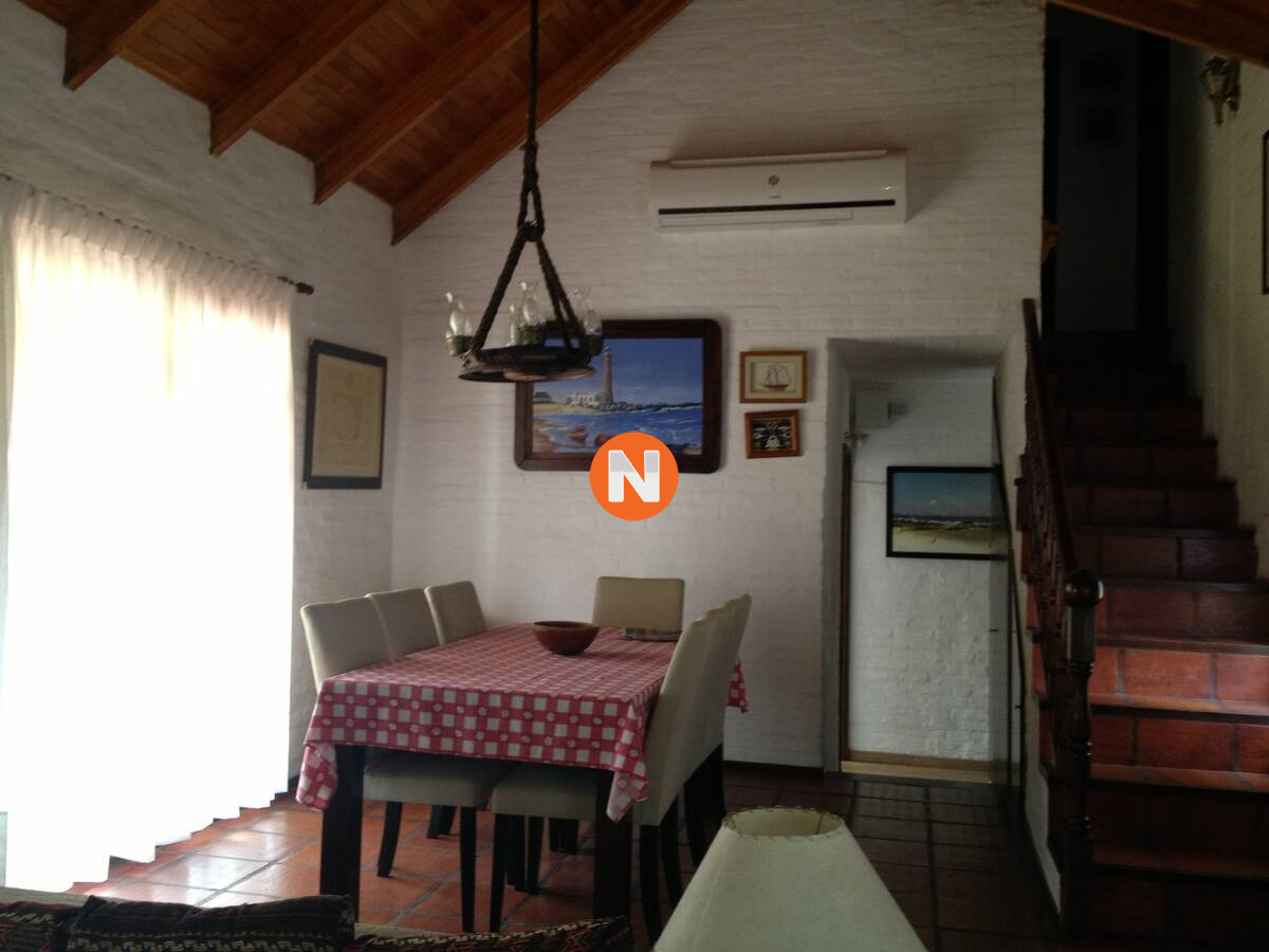 Casa Ref.206470 - Casa en Alquiler, Pinares, Punta del Este, 4 Dormitorios.