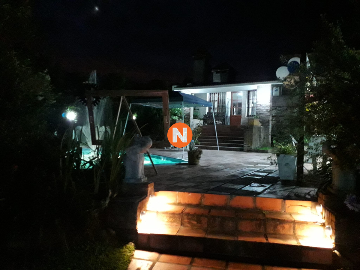 Casa Ref.223860 - Casa en Venta, 4 dormitorios