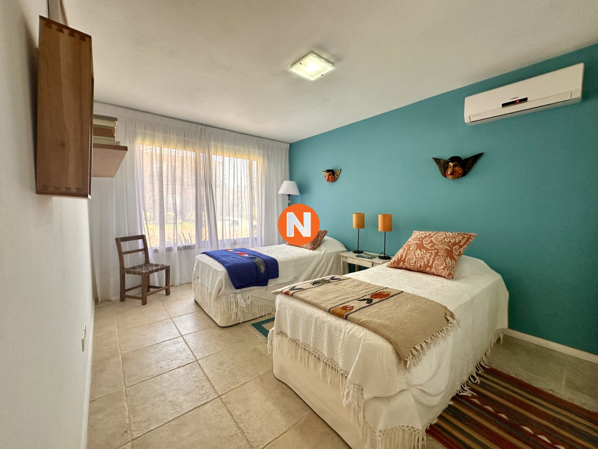 Casa Ref.223253 - Casa en venta en barrio privado, Punta del Este