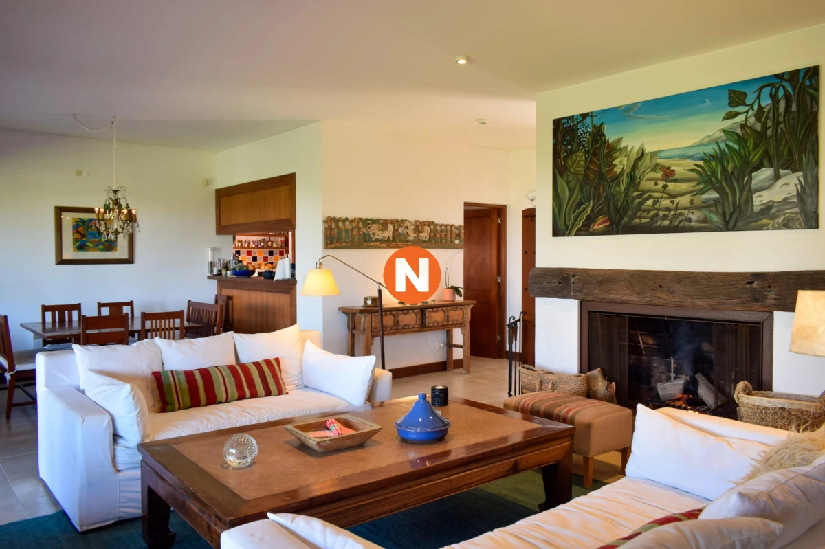 Casa Ref.219433 - Casa en Montoya de 5 dormitorios