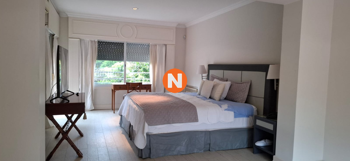 Casa Ref.204939 - Casa en Alquiler, San Rafael, Punta del Este, 7 Dormitorios.