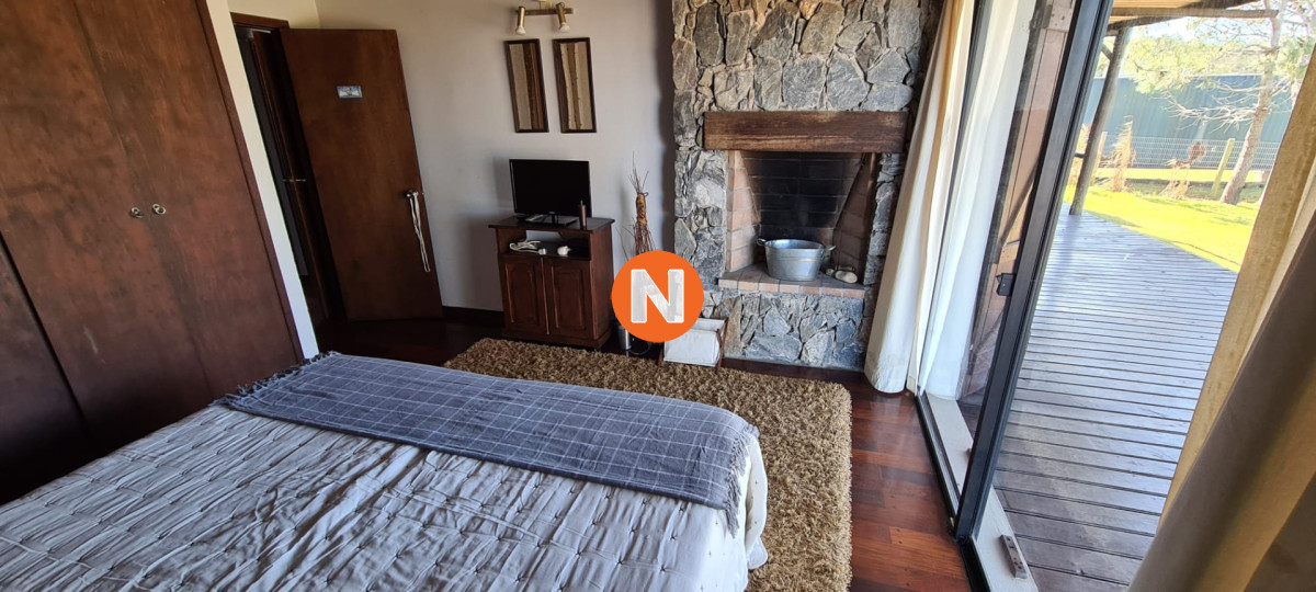 Casa Ref.219002 - Casa en venta de 4 dormitorios en Jose Igancio 