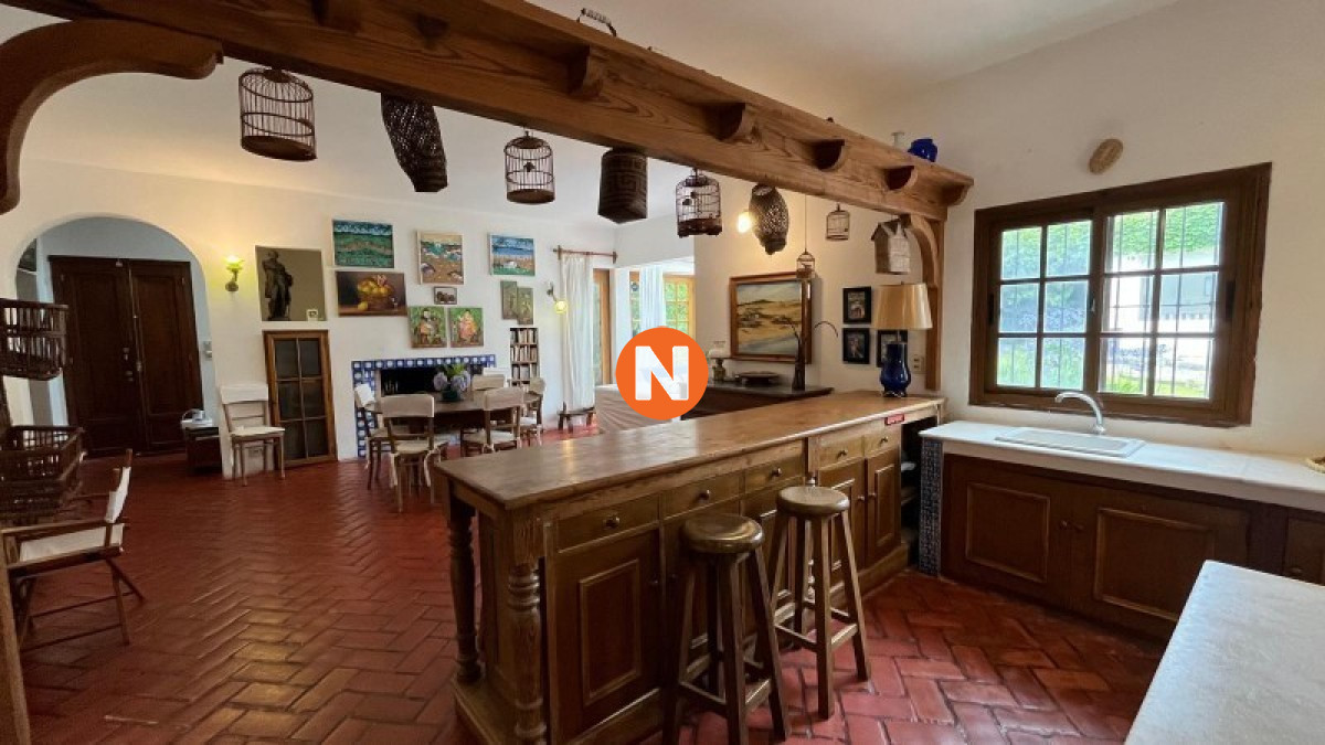 Casa Ref.223502 - Casa en Venta, 6 dormitorios, La Barra