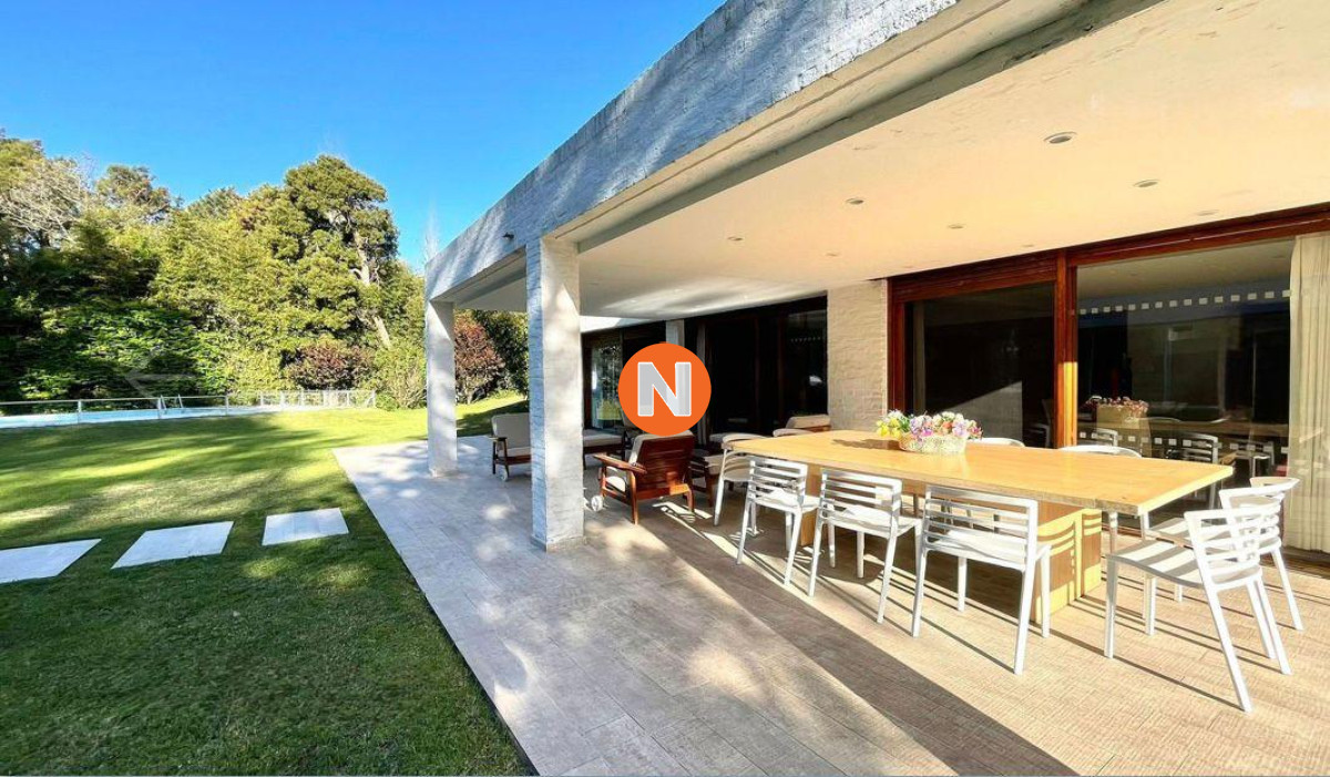 Casa Ref.223965 - Impresionante casa en Alquiler. En el Golf