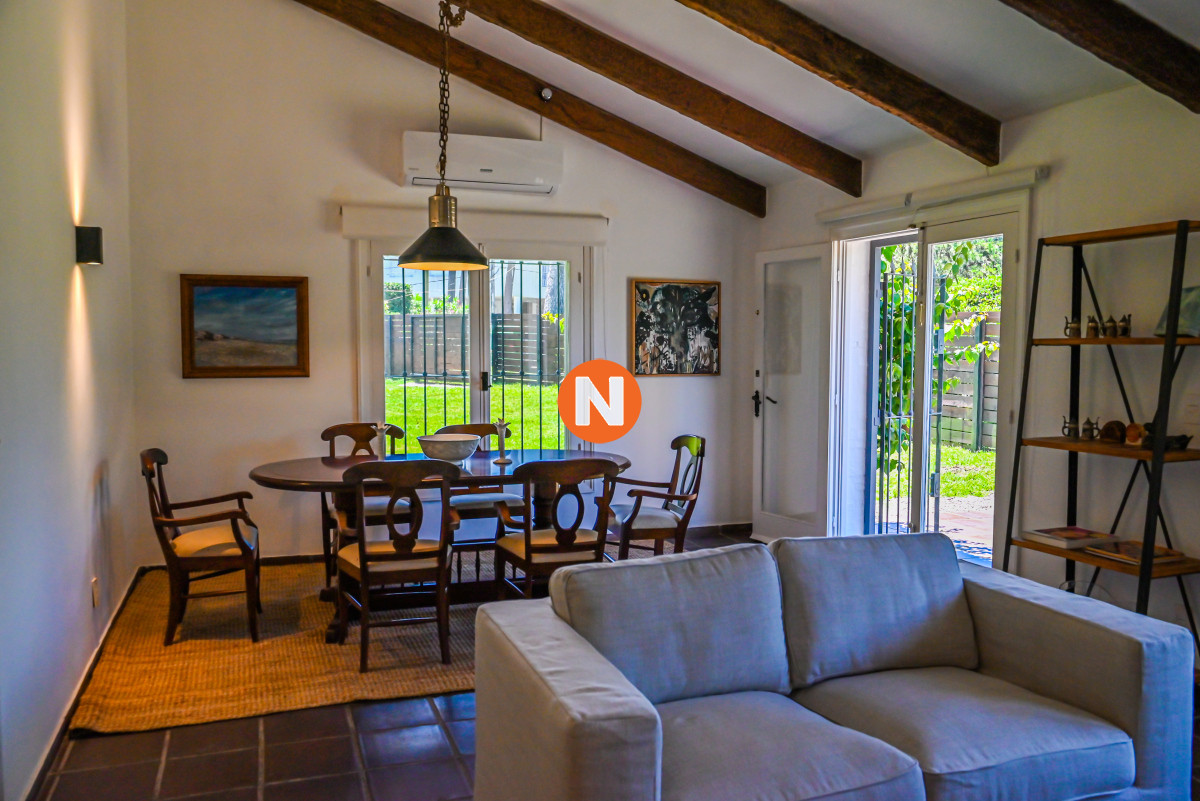Casa Ref.208983 - Casa en Venta, Mansa, Punta del Este, 3 Dormitorios.