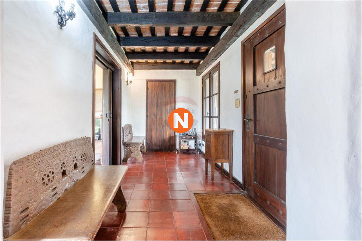 Casa Ref.216864 - Casa en venta con espectacular vista a la Laguna Del Diario Punta del Este