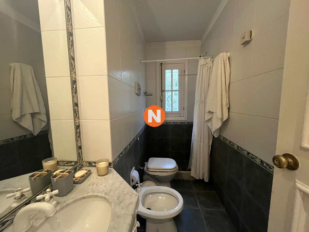 Casa Ref.207154 - Casa en Venta, Mansa, Punta del Este, 3 Dormitorios.