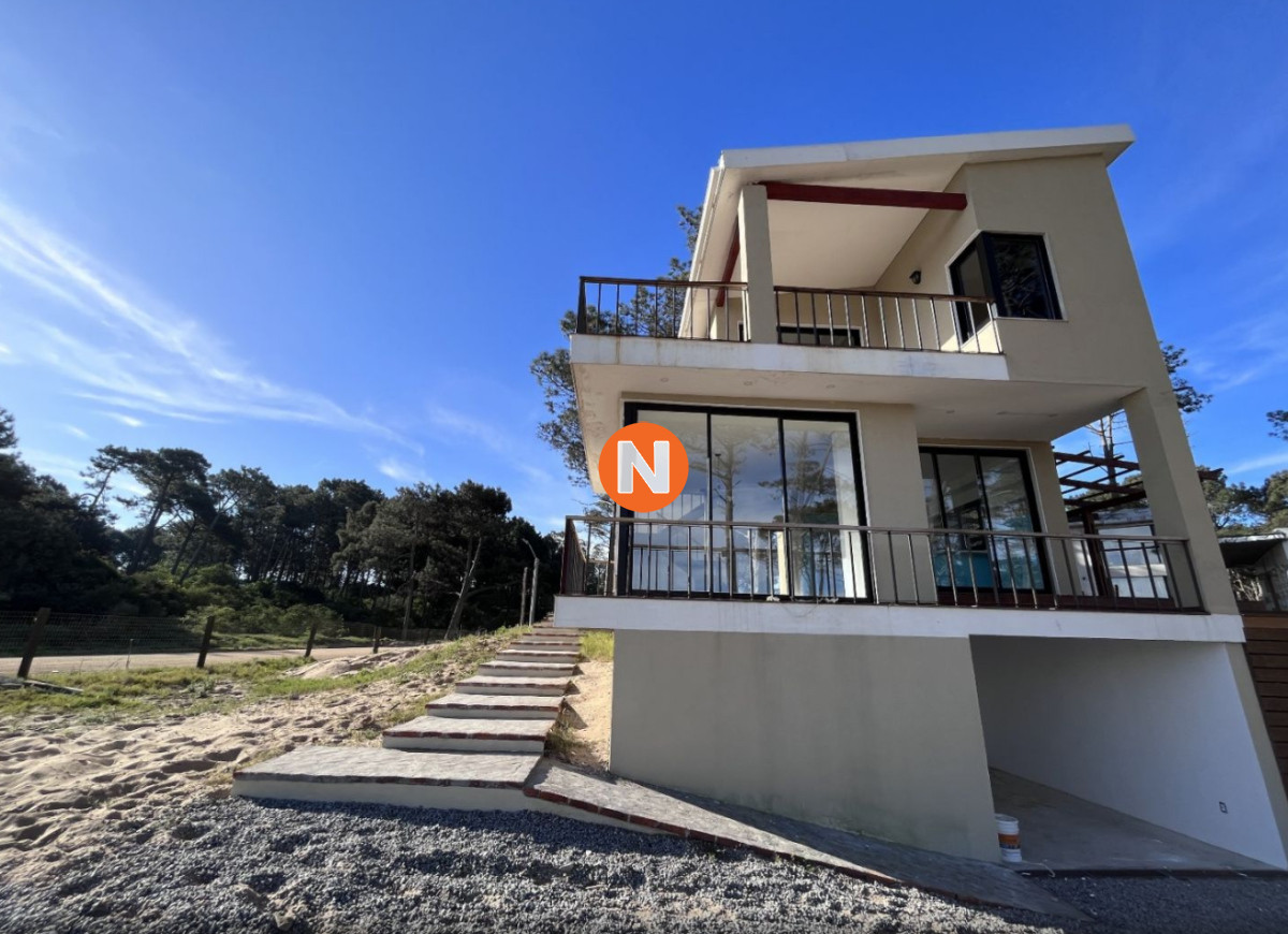 Casa Ref.223684 - Venta de Casa 2 DORMITORIOS en CHIHUAHUA