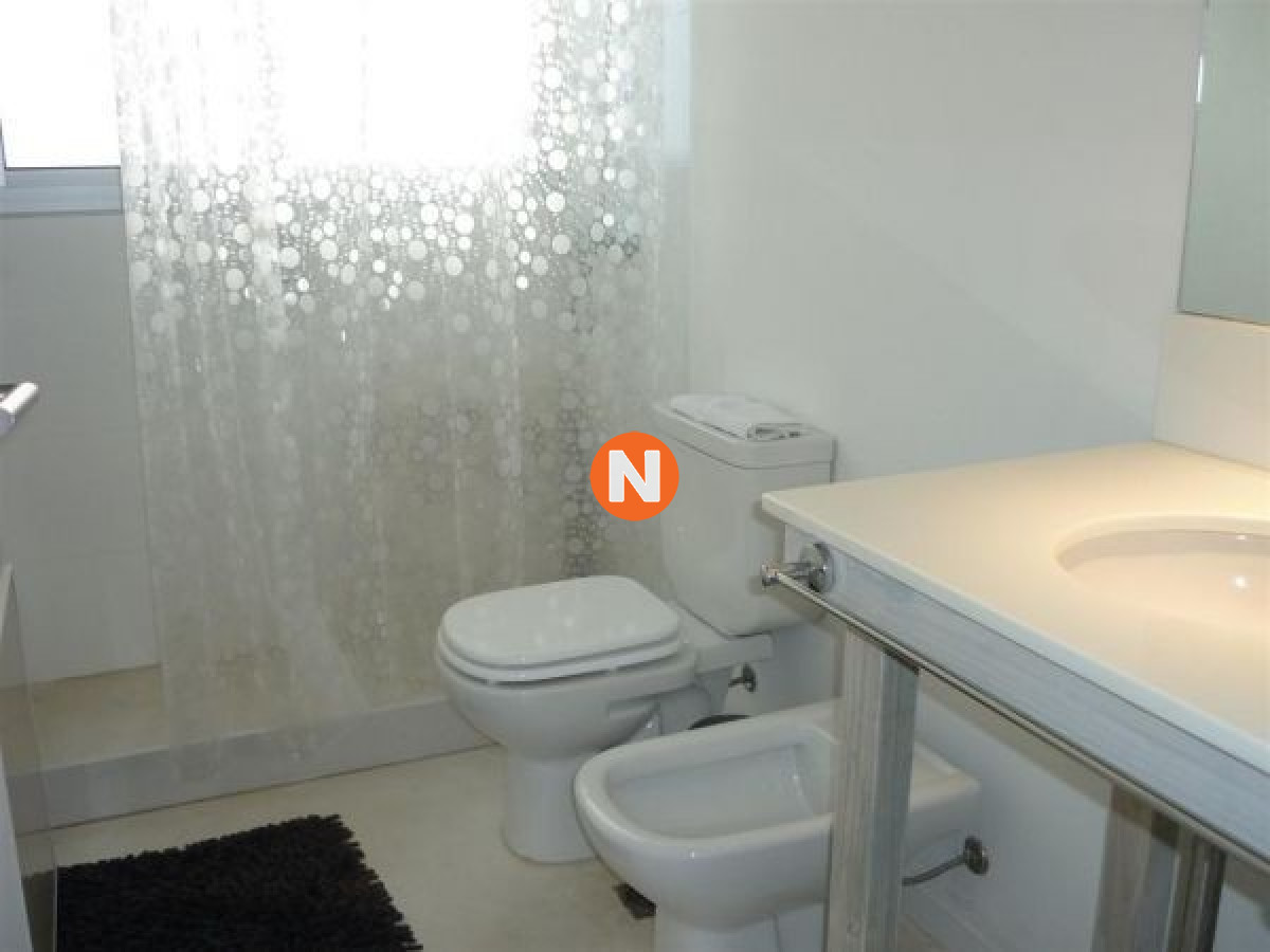 Casa Ref.223504 - Apartamento en Venta, 4 dormitoritos, La Barra