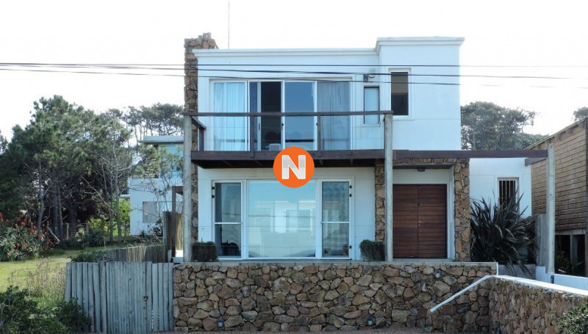 Casa Ref.223500 - Casa en Venta, 5 dormitorios, La Barra