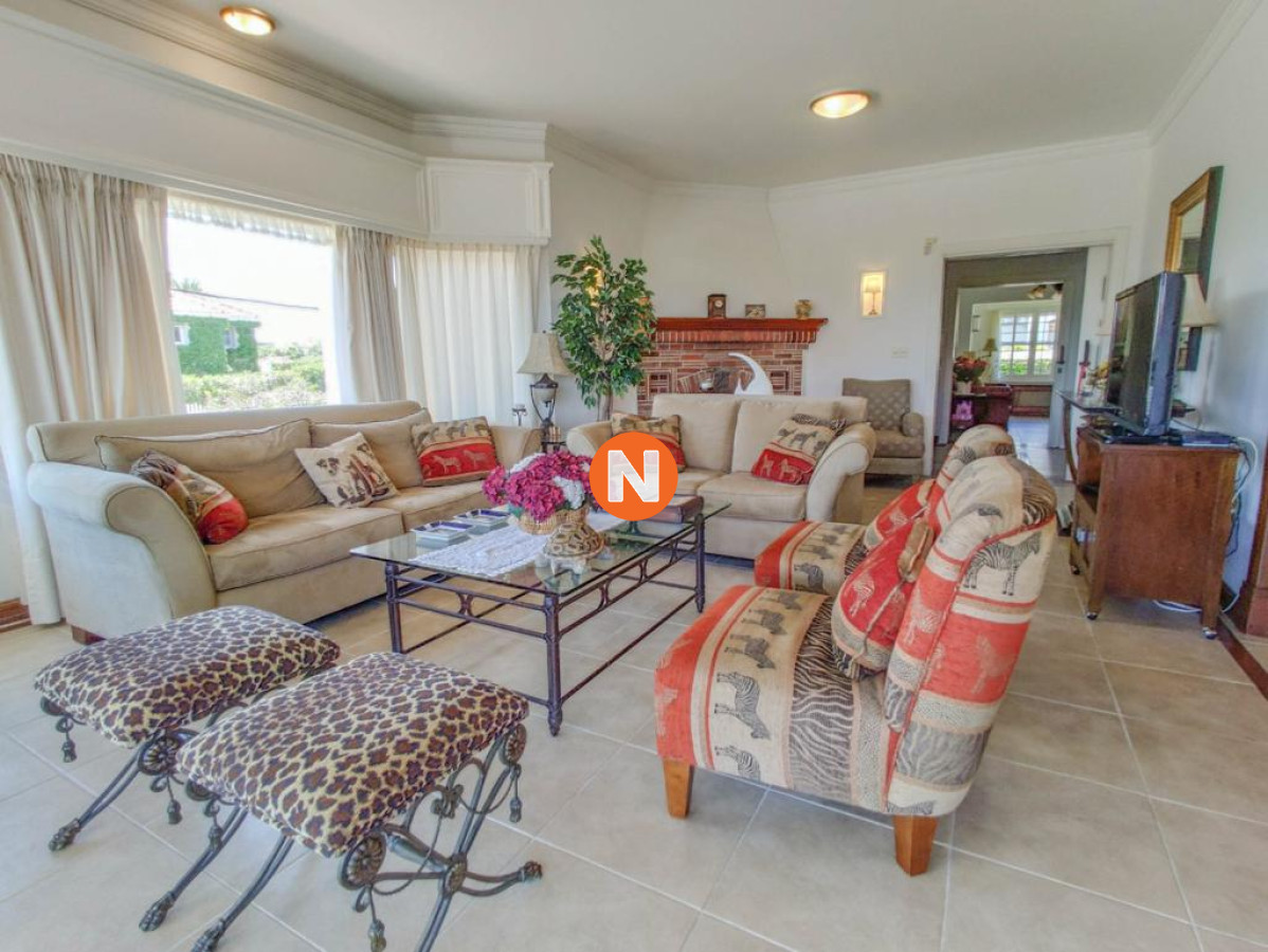 Casa Ref.216606 - Casa en Venta en Punta del Este!