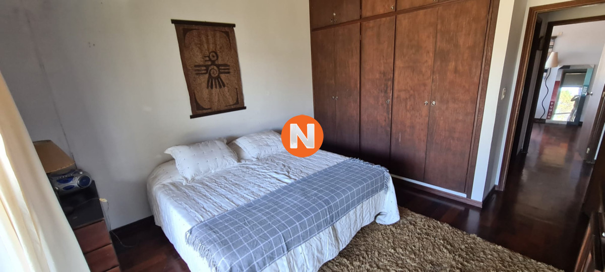 Casa Ref.219002 - Casa en venta de 4 dormitorios en Jose Igancio 