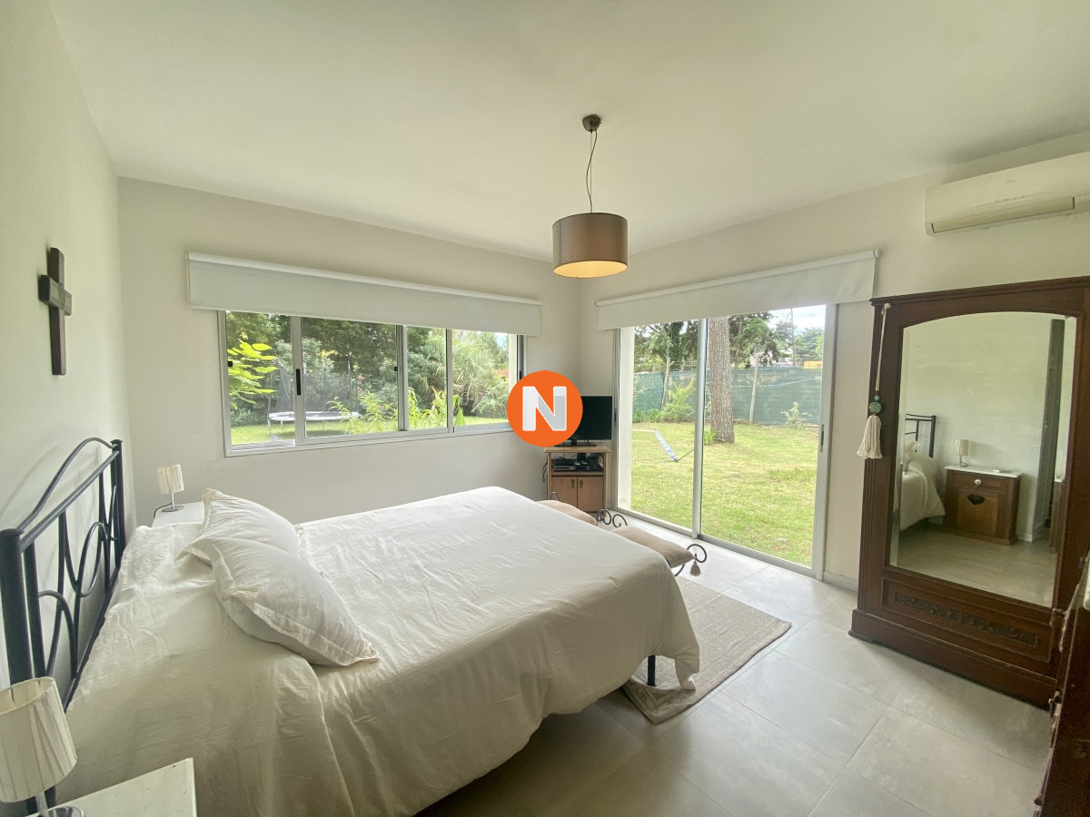 Casa Ref.217057 - VENTA DE CASA DE 3 DORMITORIOS EN VENTA EN BARRIO PRIVADO LA ARBOLADA PUNTA DEL ESTE 