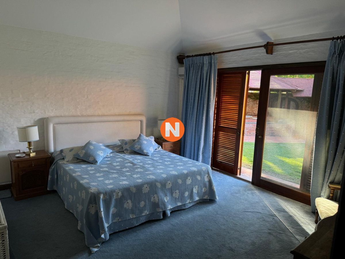 Casa Ref.205372 - Casa alquiler de temporada Golf, Punta del Este, 4 Dormitorios.