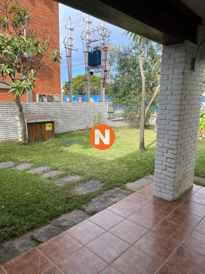 Casa Ref.205350 - Casa en venta Mansa, Punta del Este, 5 Dormitorios.