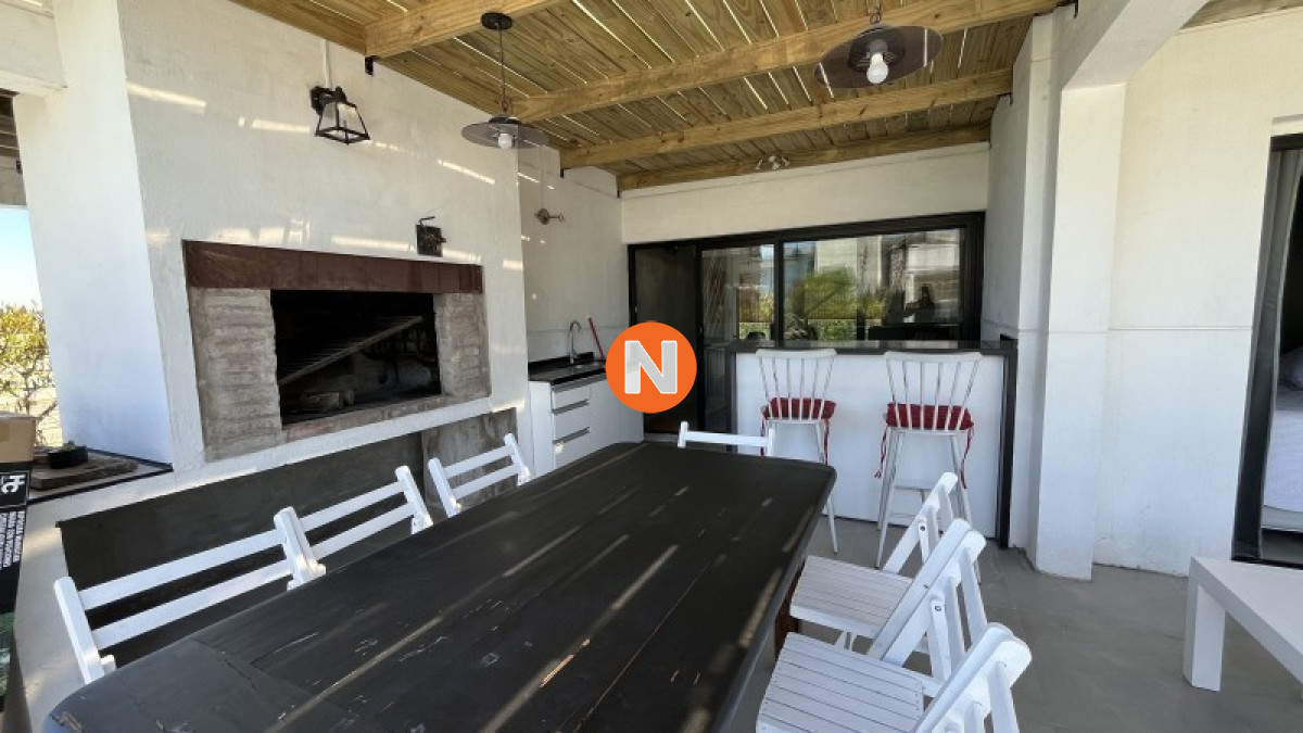 Casa Ref.223503 - Casa en Venta, 5 dormitorios, La Barra