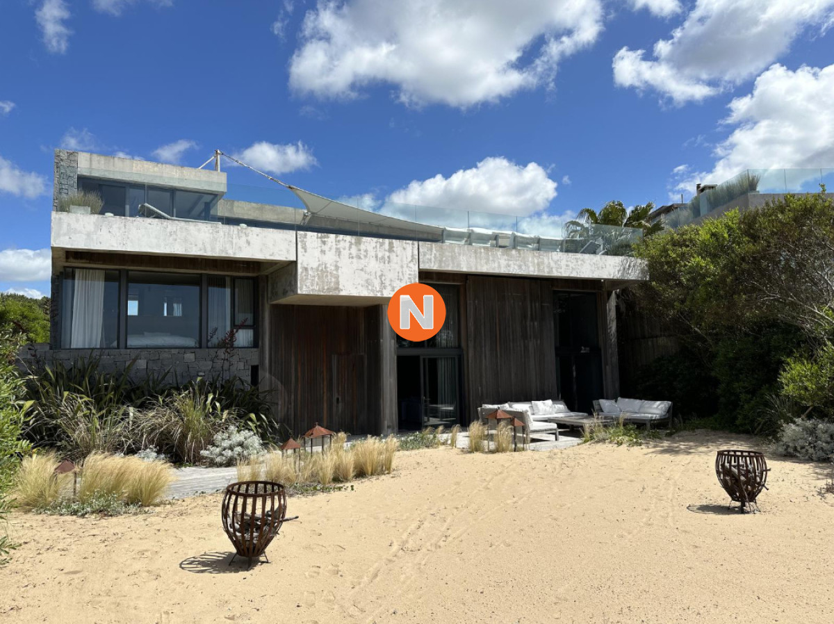 Casa Ref.223708 - Casa, 5 dormitorios, Manantiales, En Venta