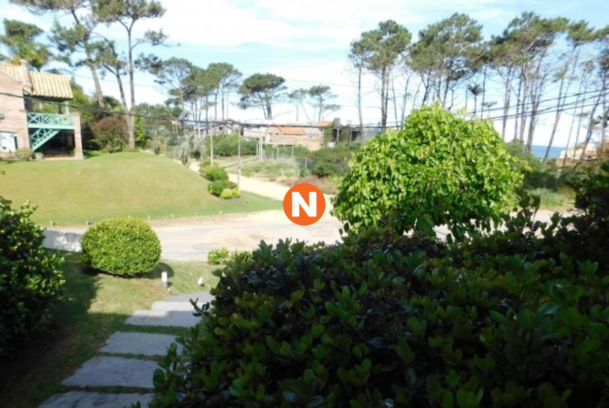 Casa Ref.218030 - Casa a la Venta, 4 dormitorios, La Barra