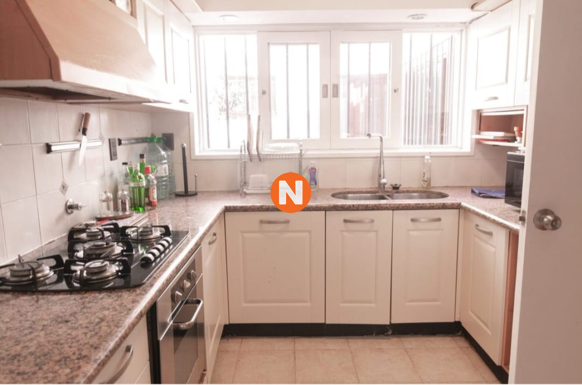 Casa Ref.221820 - Casa en Venta, 4 dormitorios