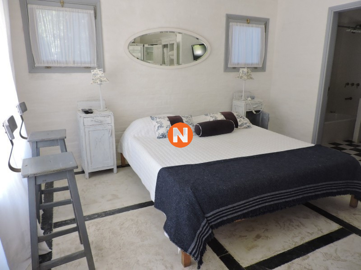 Casa Ref.223506 - Casa en Venta, 7 dormitorios, Punta del Este