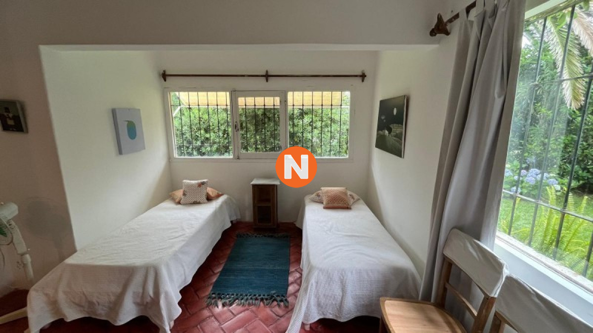 Casa Ref.223502 - Casa en Venta, 6 dormitorios, La Barra