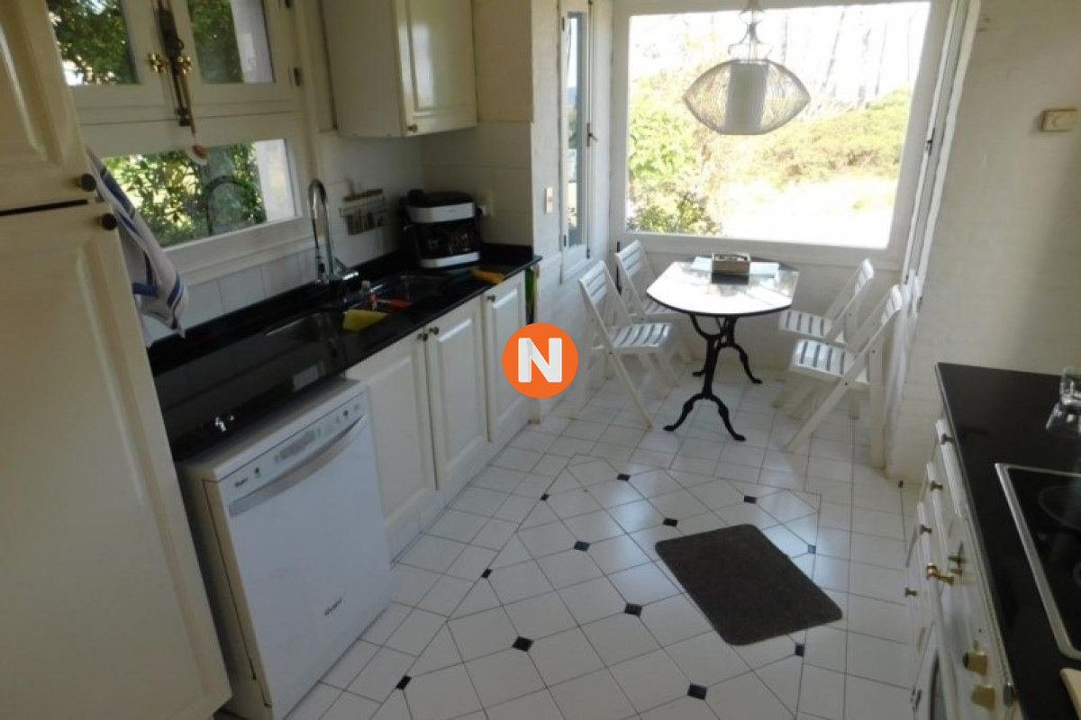 Casa Ref.218030 - Casa a la Venta, 4 dormitorios, La Barra