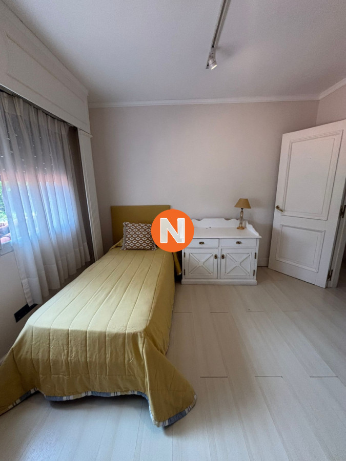 Casa Ref.219376 - Casa para alquilar de 5 dormitorios en Punta del Este 