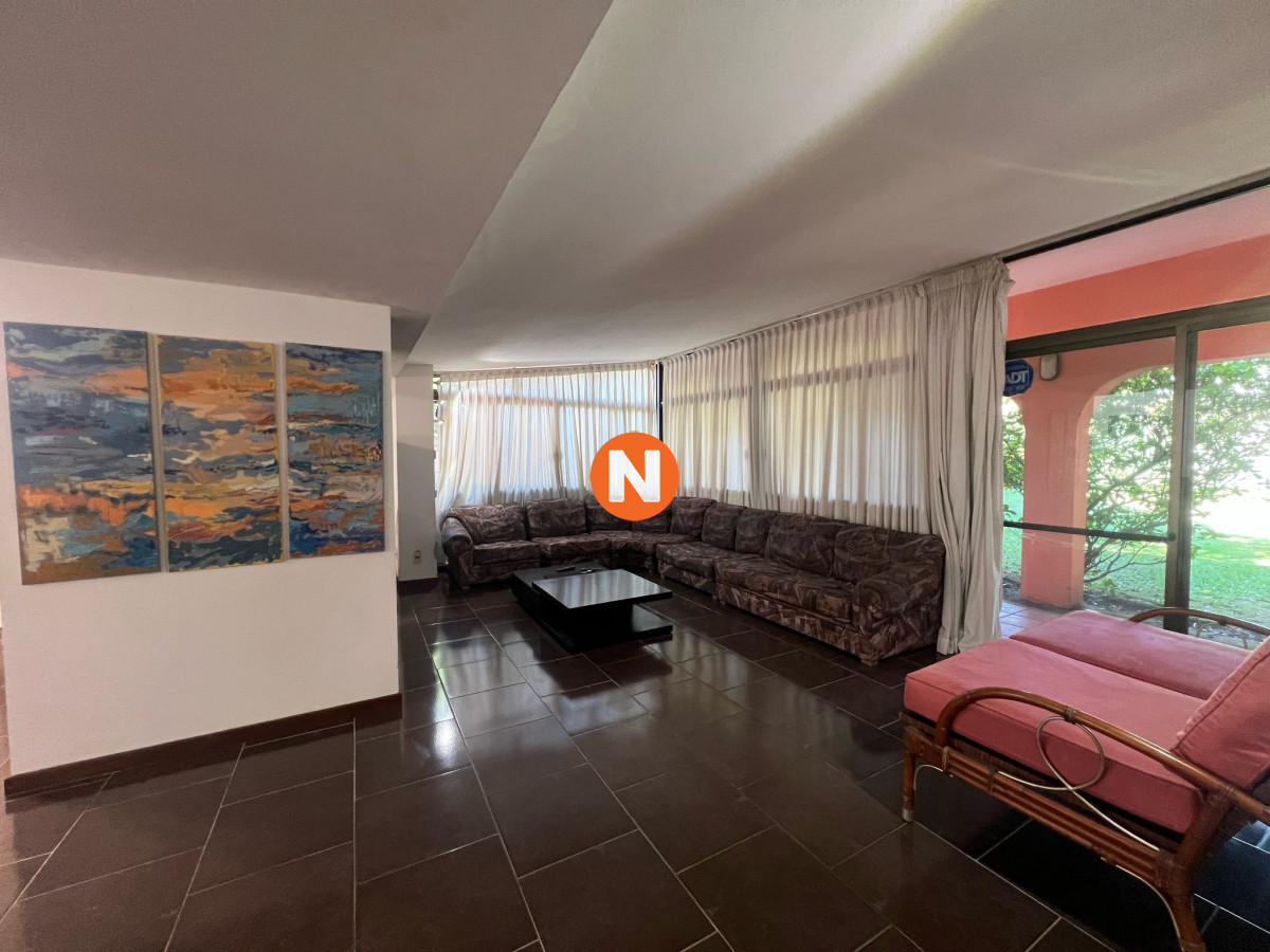 Casa Ref.223467 - ESPECTACULAR PROPIEDAD A PASOS DEL MAR
