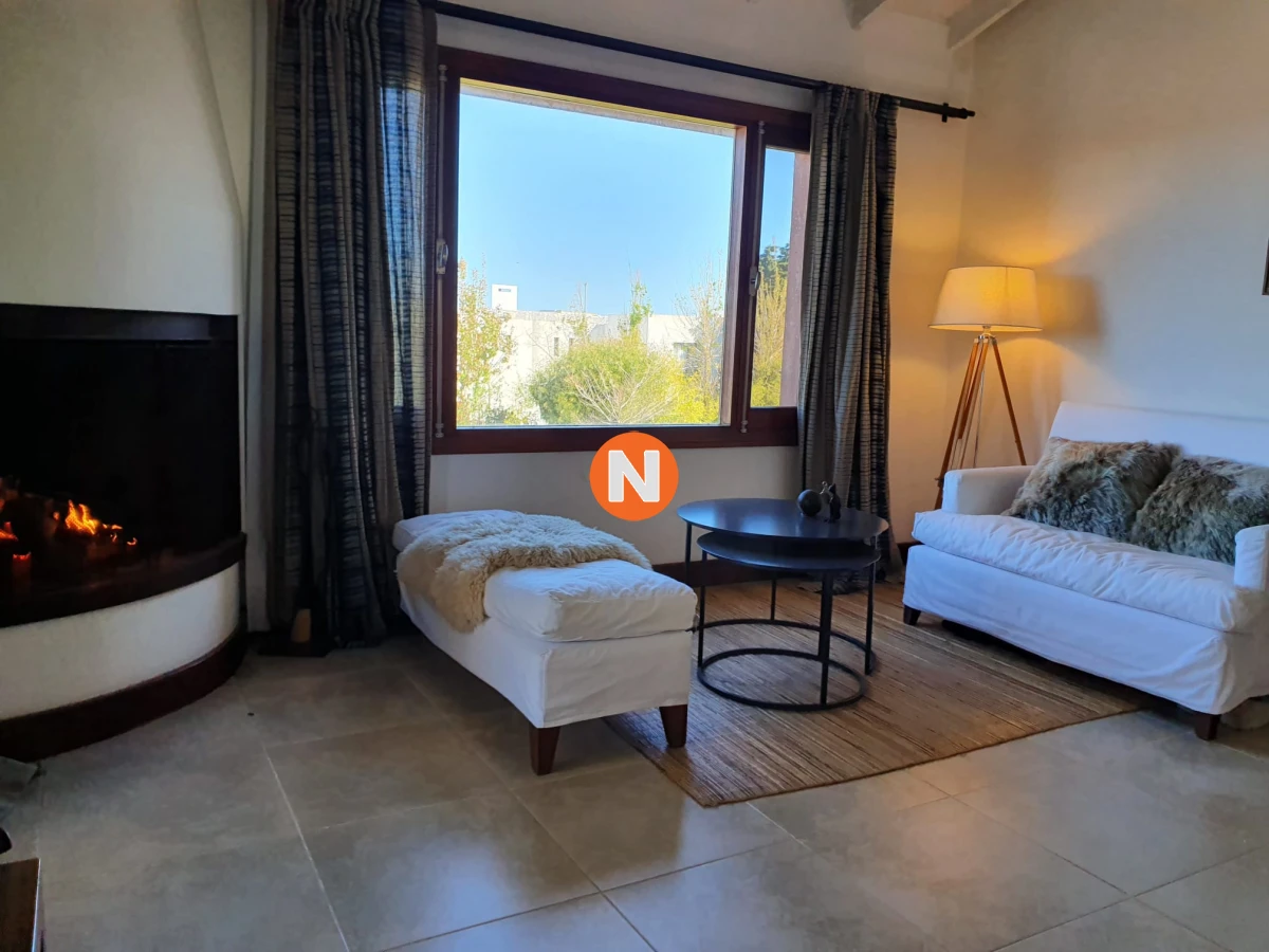 Casa Ref.219433 - Casa en Montoya de 5 dormitorios